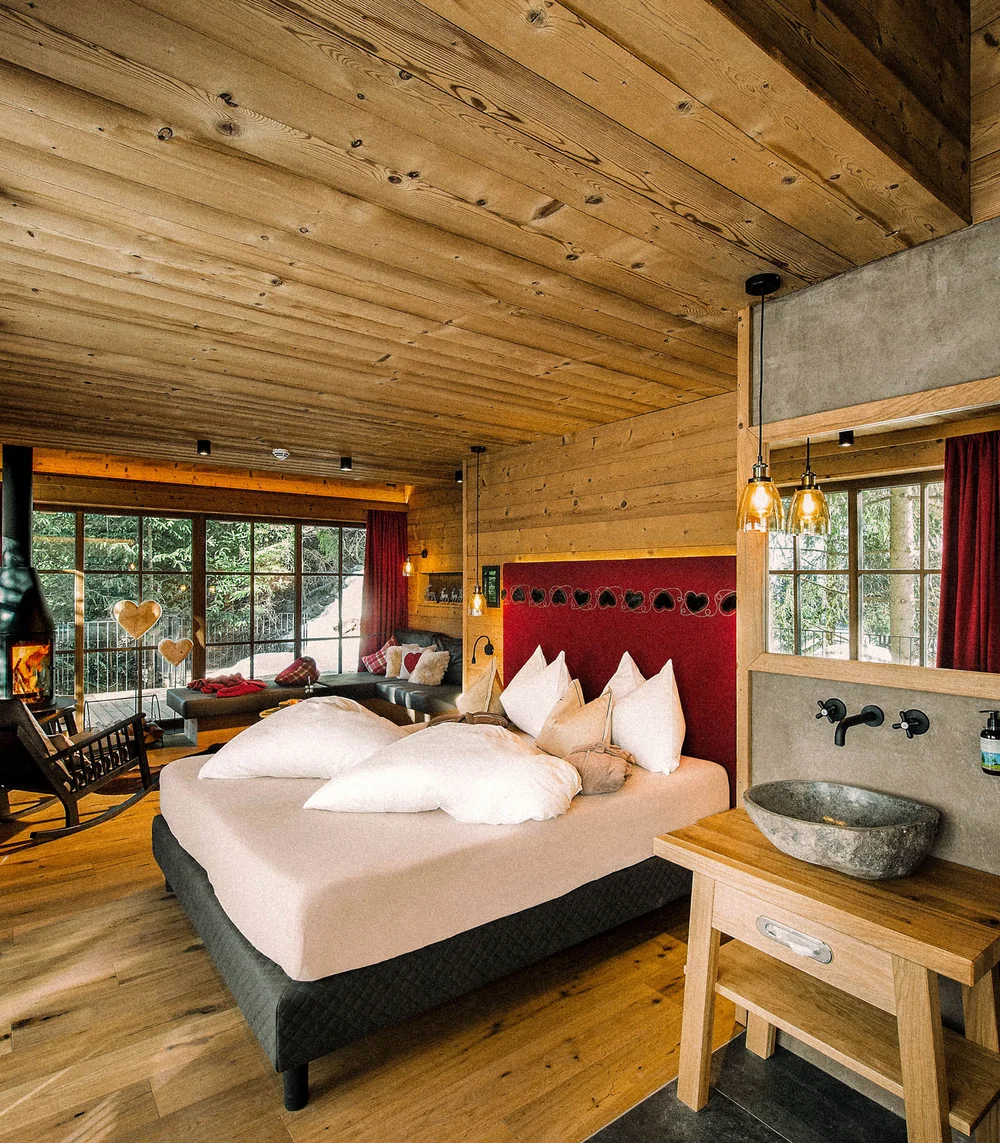 Mons Silva private luxury chalets and penthouse suites