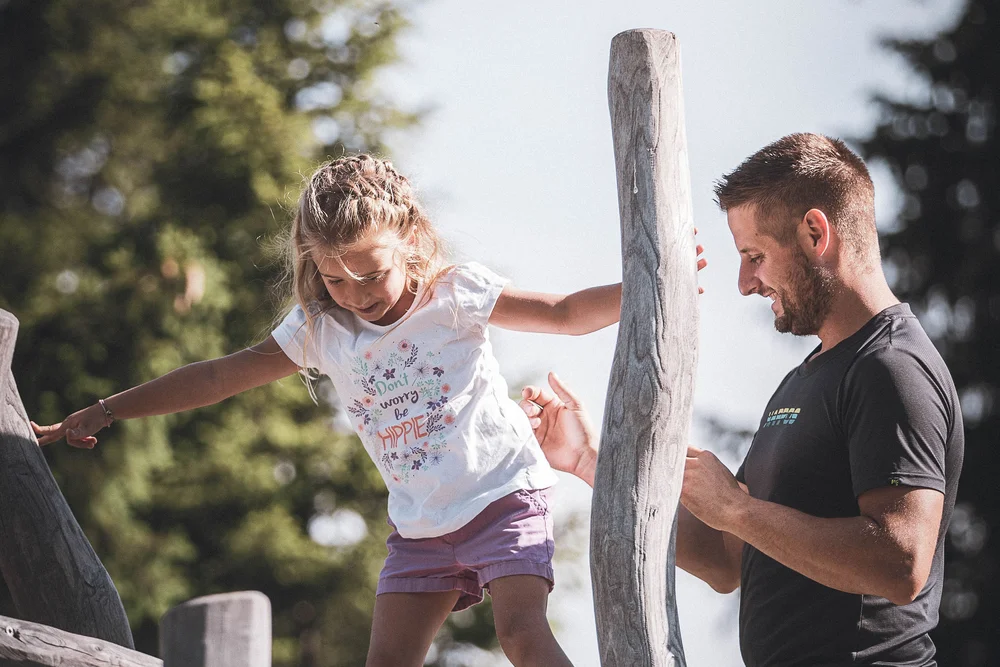 Summer around Alpura: hiking with children in South Tyrol