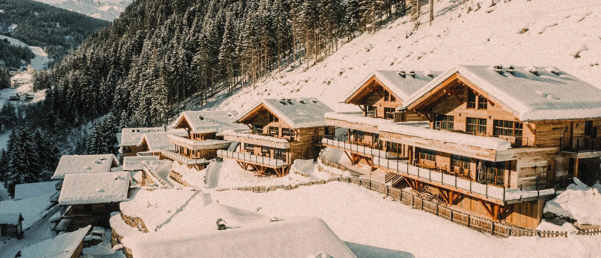 Winterglück in den Mons Silva Chalets Winterglück in den Mons Silva Chalets